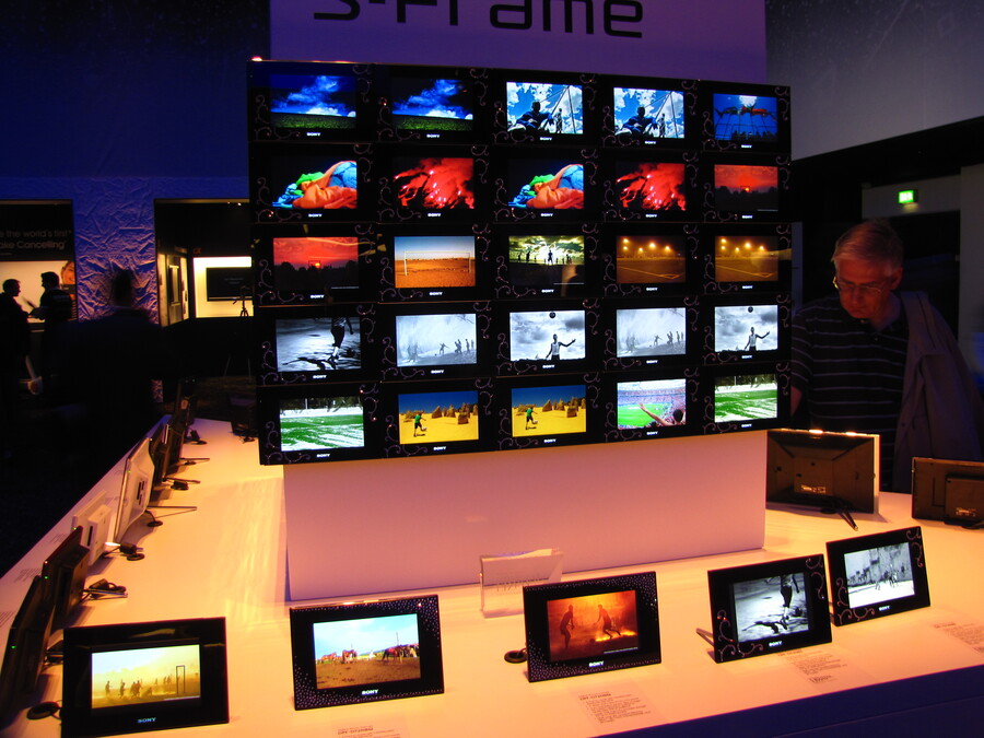 Digital Picture Frames