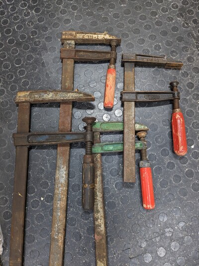 clamps2.jpg clamps2.jpg