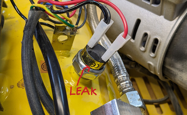 leak.jpg leak.jpg