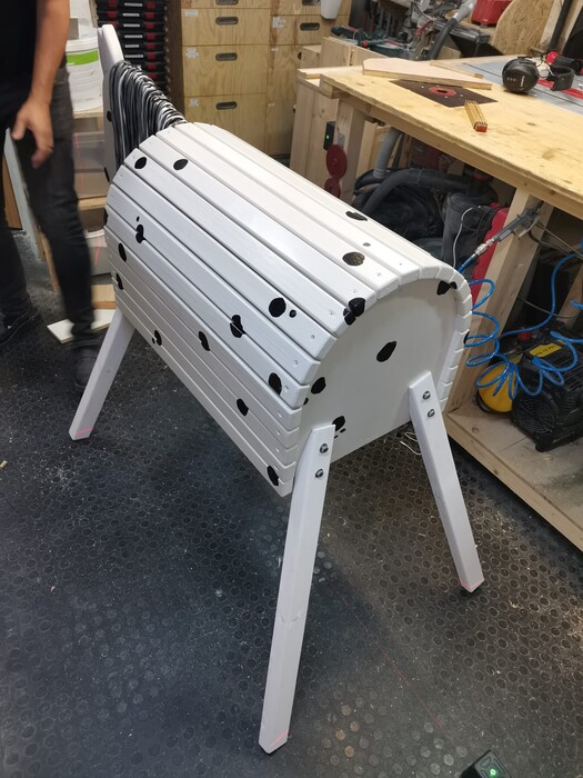 Leg fitting